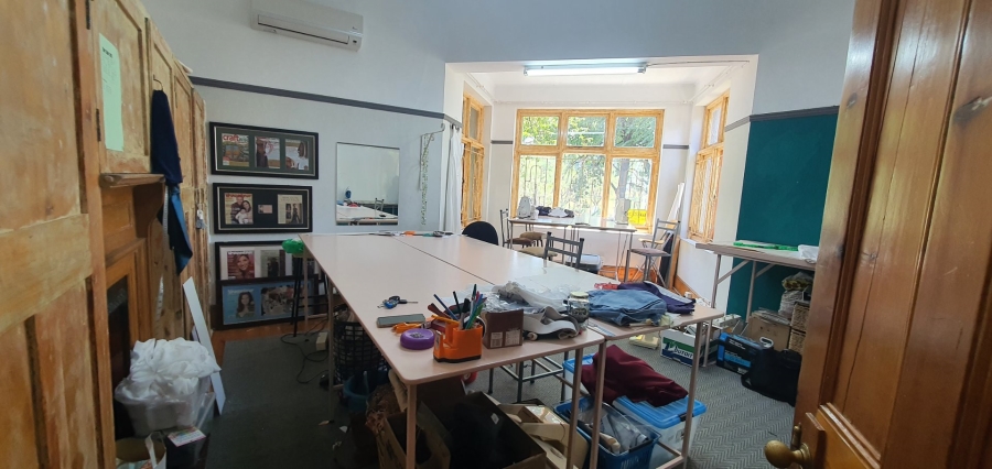 5 Bedroom Property for Sale in Waverley Free State